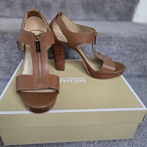 Michael Kors Brown Leather Heels with Zipper Detail